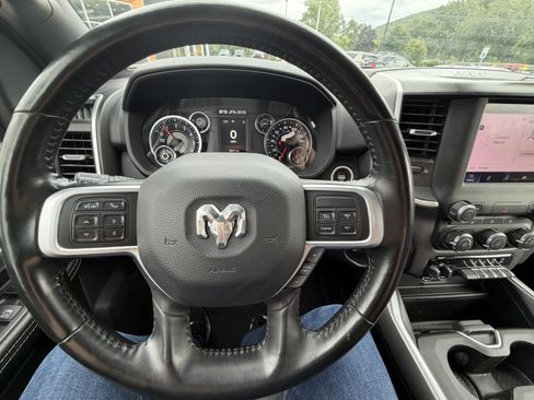Used 2022 RAM 2500 Big Horn w/ Night Edition AWD/4WD image 7