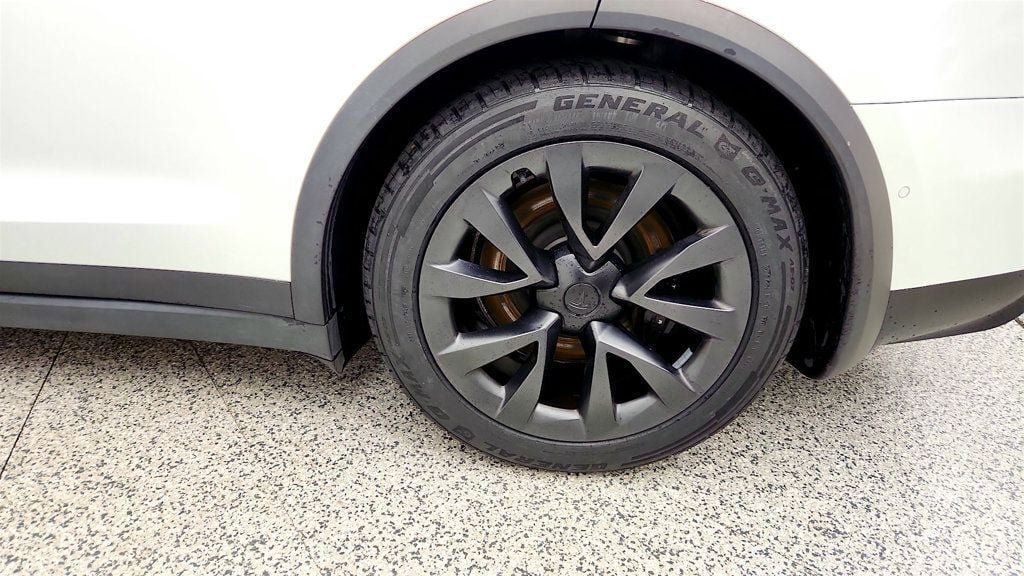 Used 2023 Tesla Model X AWD/4WD image 9