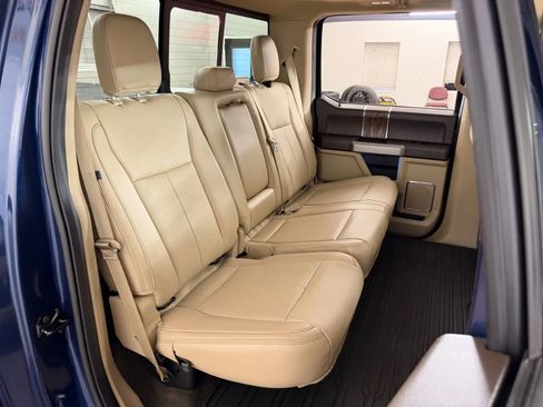 Used 2020 Ford F150 Lariat w/ Equipment Group 502A Luxury AWD/4WD image 34