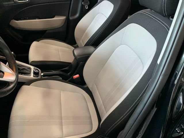 Certified 2026 Hyundai Venue SEL FWD image 18