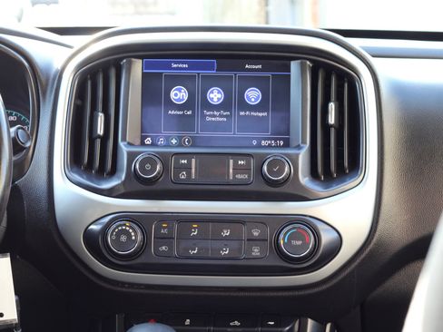 Used 2022 Chevrolet Colorado LT w/ LT Convenience Package image 18