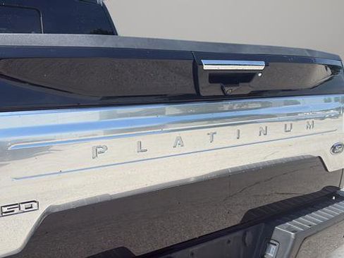 Used 2019 Ford F150 Platinum AWD/4WD image 16