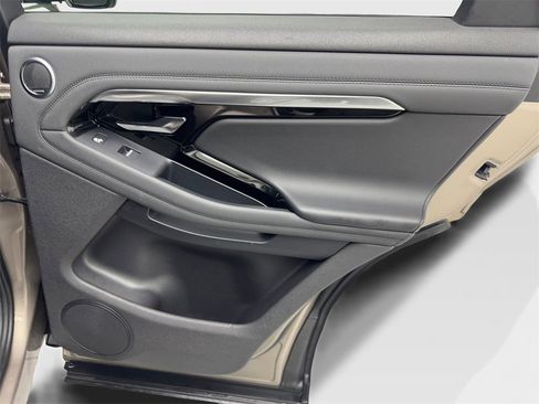 Used 2021 Land Rover Range Rover Evoque R-Dynamic SE image 42