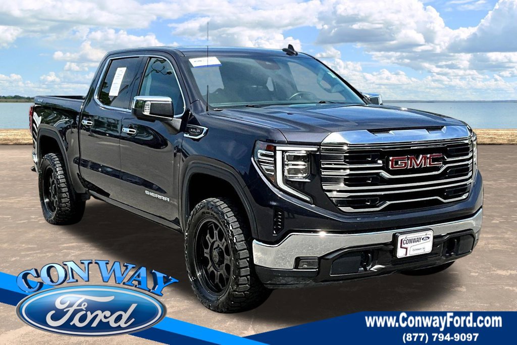 Used 2025 GMC Sierra 1500 SLT AWD/4WD image 1