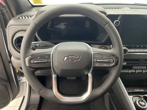 New 2026 Chevrolet Colorado Trail Boss AWD/4WD image 12