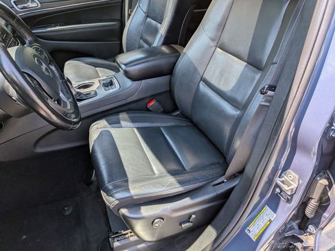 Used 2021 Jeep Grand Cherokee Limited w/ Premium Lighting Group AWD/4WD image 25