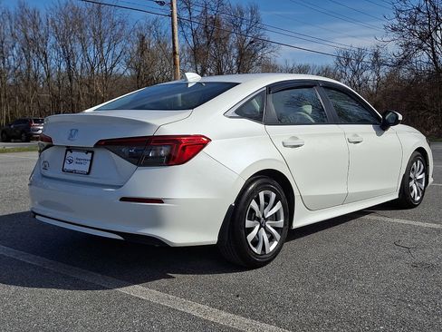 Used 2024 Honda Civic LX image 6