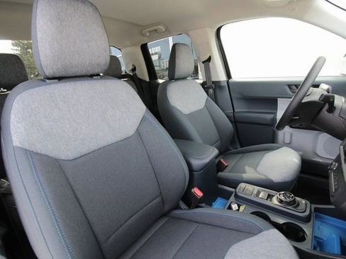 New 2025 Ford Maverick XLT w/ Equipment Group 302A image 31