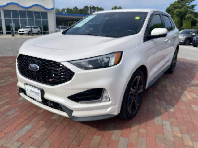 Used 2019 Ford Edge ST w/ Cold Weather Package AWD/4WD image 1