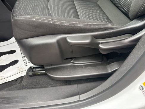 Certified 2024 GMC Terrain SLE FWD image 11