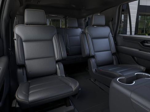 New 2026 GMC Yukon Elevation w/ Elevation Premium Package AWD/4WD image 17