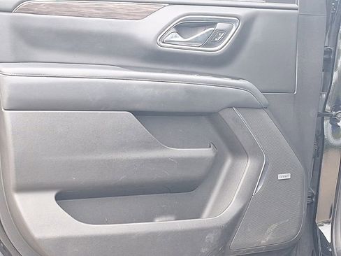 Used 2021 Chevrolet Tahoe Z71 image 35