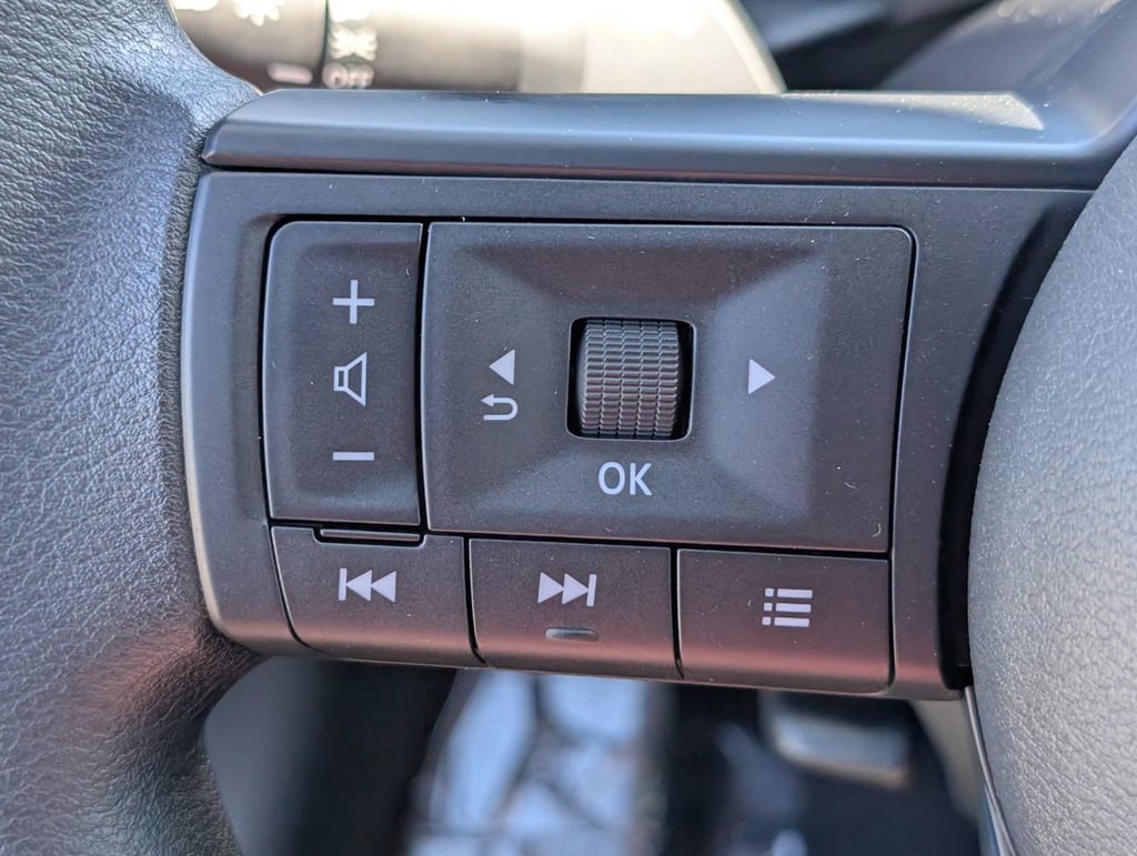 New 2026 Nissan Kicks SV w/ Cold Weather Package FWD image 18