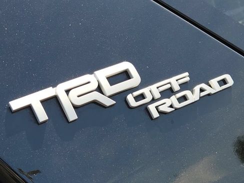 Certified 2023 Toyota 4Runner TRD Off-Road Premium w/ Off Road Premium Plus Package AWD/4WD image 9