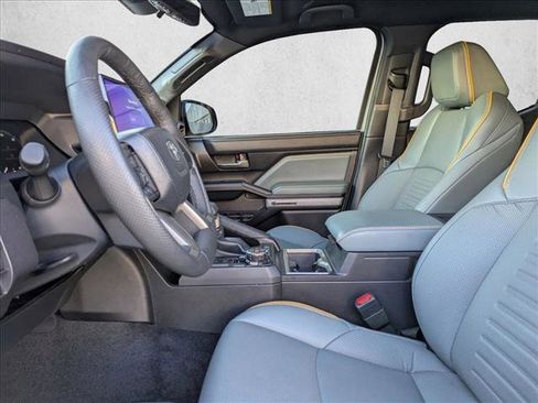 Used 2024 Toyota Tacoma 4x4 Double Cab Hybrid image 15