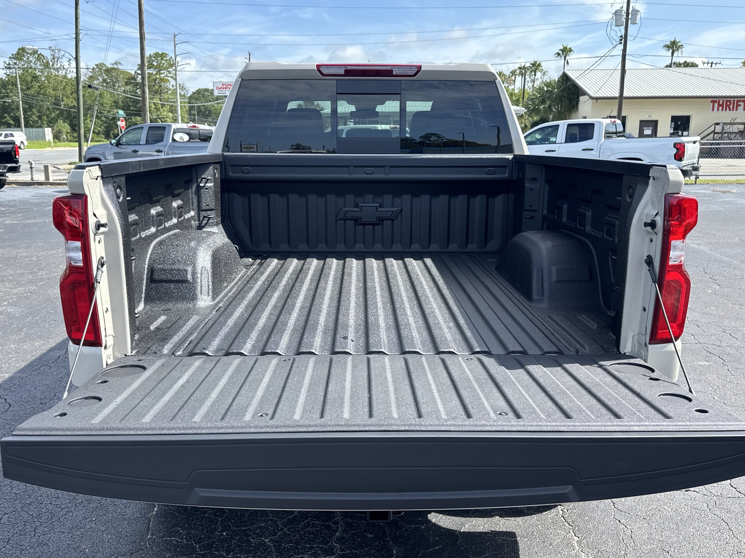 New 2026 Chevrolet Silverado 1500 RST w/ RST All Star Premium Package AWD/4WD image 12