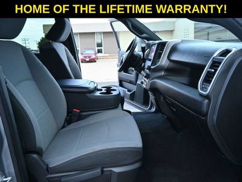 Used 2022 RAM 2500 Big Horn AWD/4WD image 27