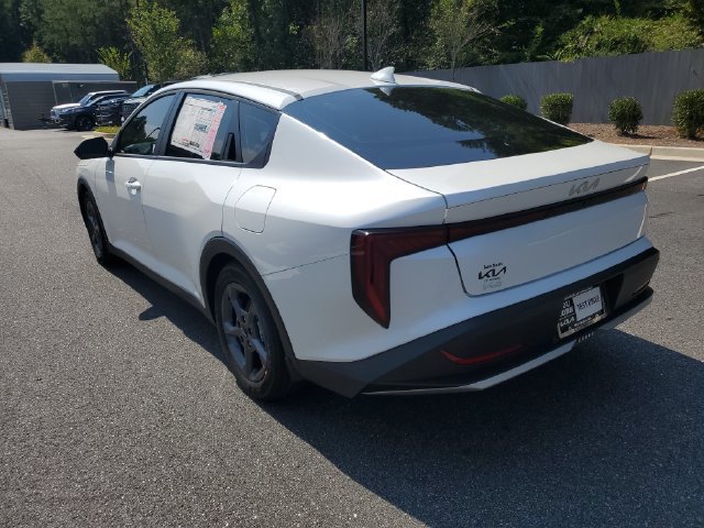 New 2026 Kia K4 FWD image 6