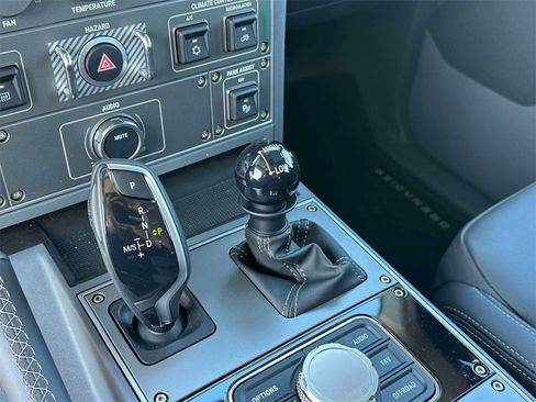 Used 2025 INEOS Grenadier Fieldmaster Edition image 29