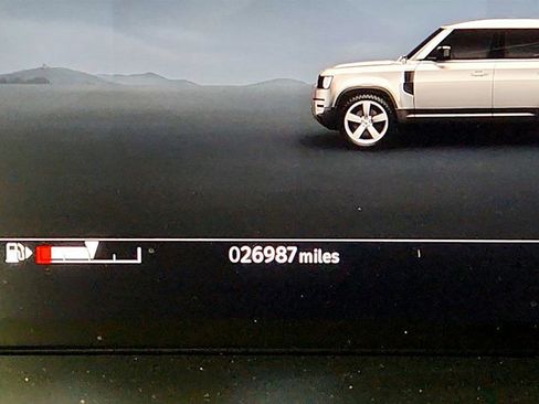 Used 2023 Land Rover Defender 110 S image 19