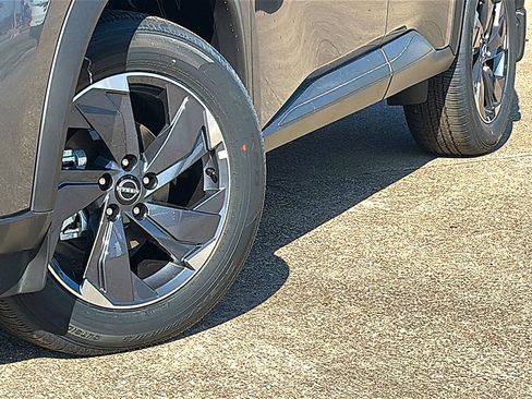 New 2026 Nissan Rogue SV image 3