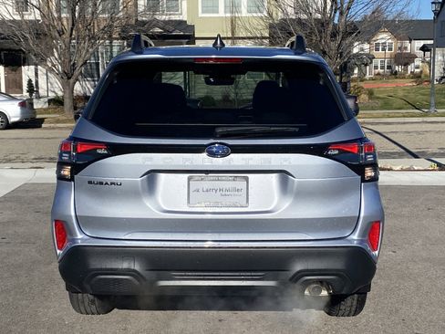 New 2026 Subaru Forester Premium image 5