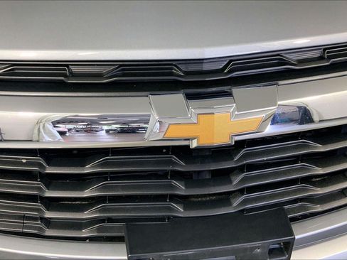 Used 2024 Chevrolet TrailBlazer LT FWD image 28