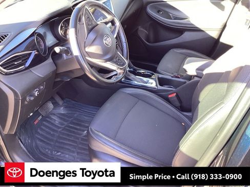 Used 2020 Buick Encore GX Select image 15