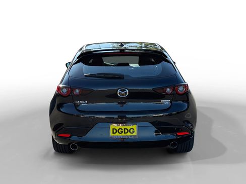 New 2026 MAZDA MAZDA3 Hatchback w/Premium Plus Pkg image 4