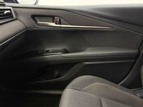 Used 2025 Toyota Camry LE FWD image 25