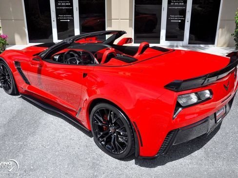 Used 2019 Chevrolet Corvette Z06 RWD image 40