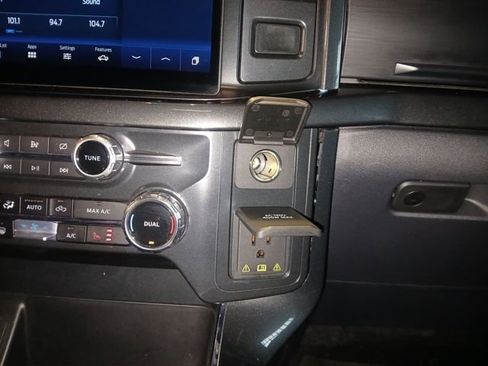 Certified 2022 Ford F150 XLT w/ Equipment Group 302A High image 39