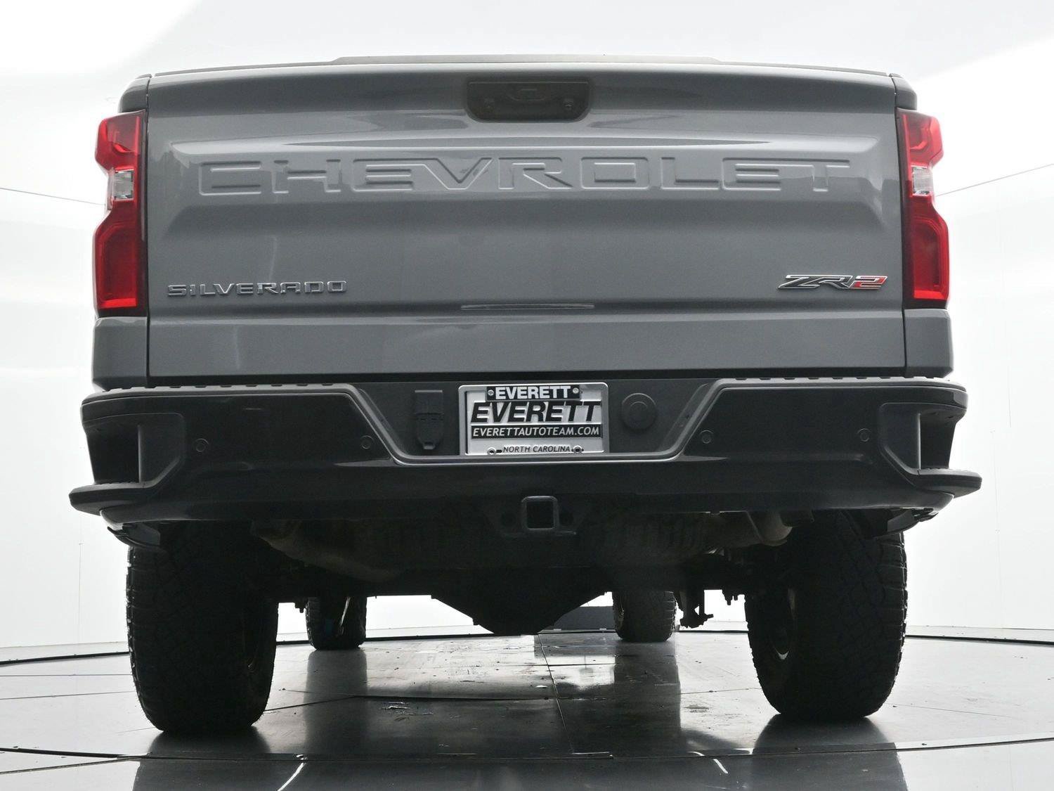 Used 2024 Chevrolet Silverado 1500 ZR2 w/ Technology Package AWD/4WD image 47
