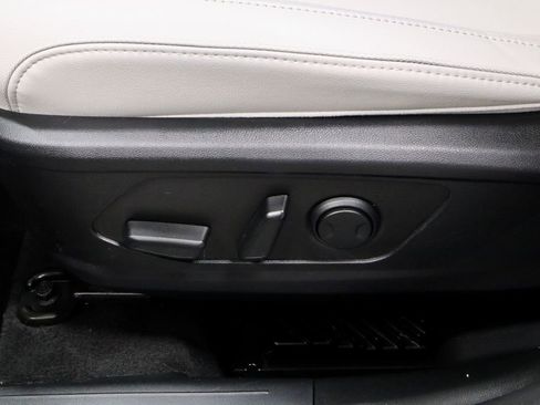 Certified 2024 Hyundai Tucson Limited AWD/4WD image 23