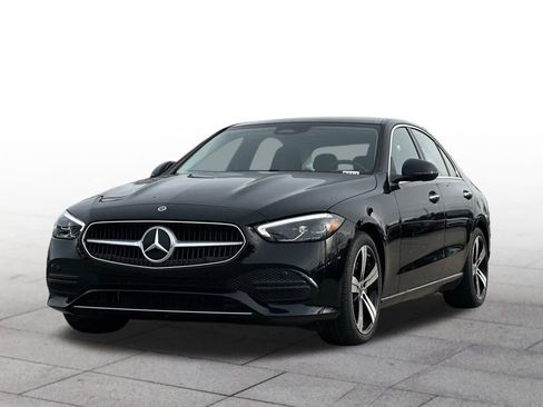 Used 2025 Mercedes-Benz C 300 4MATIC Sedan image 3