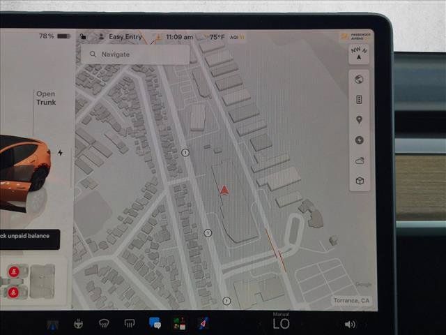 Used 2024 Tesla Model Y Long Range RWD image 11