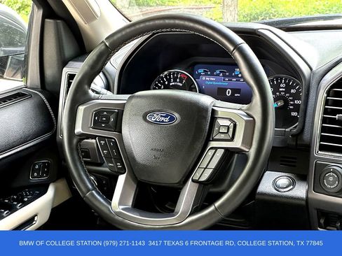 Used 2019 Ford Expedition Platinum RWD image 32