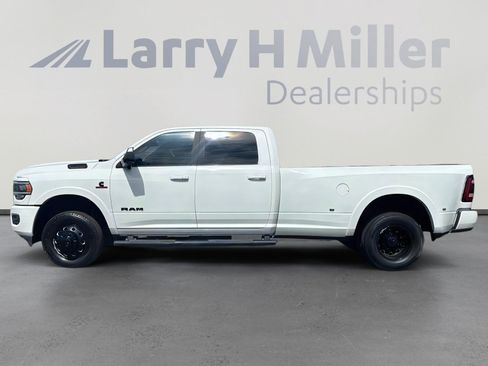 Used 2021 RAM 3500 Laramie w/ Night Edition AWD/4WD image 3