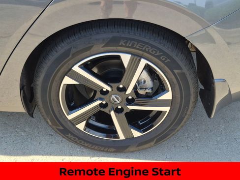 Certified 2025 Nissan Sentra SV w/ All-Weather Package FWD image 13