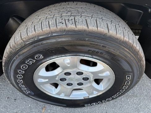 Used 2003 Chevrolet Avalanche 2WD image 7