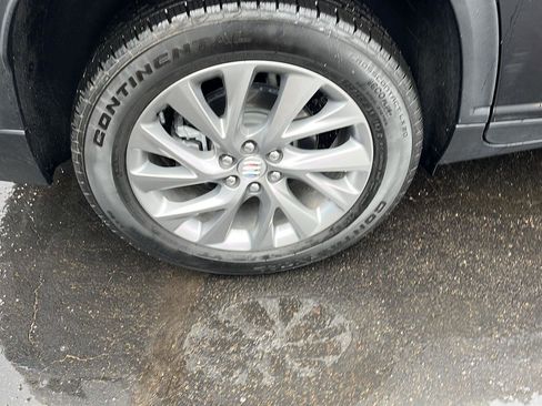 Used 2025 Buick Enclave Preferred image 34