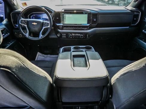 Used 2024 Chevrolet Silverado 2500 LT AWD/4WD image 23