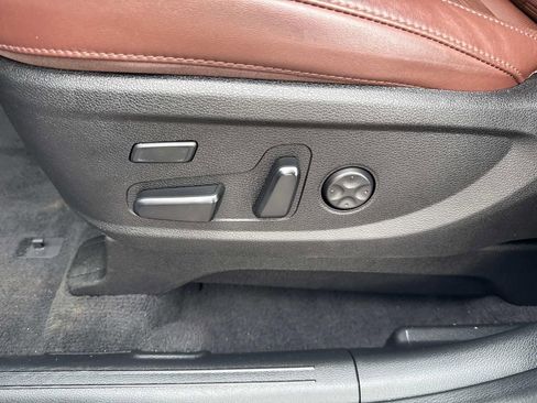 Used 2023 Kia Telluride SX Prestige image 18