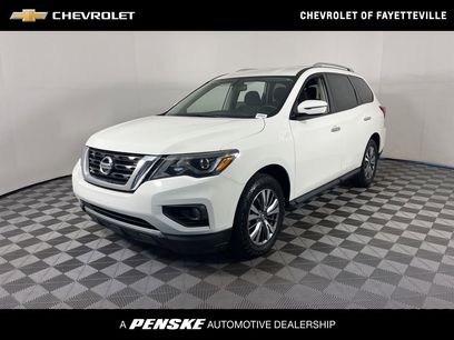 Used 2020 Nissan Pathfinder SV