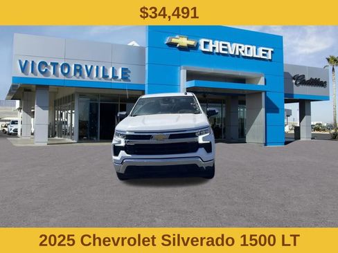 Used 2025 Chevrolet Silverado 1500 LT RWD image 2