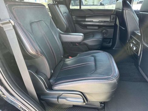 Used 2019 Ford Expedition Limited w/ Equipment Group 303A image 12