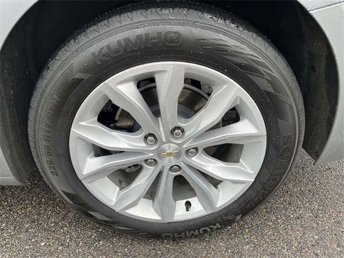 Used 2023 Chevrolet Malibu LT image 10