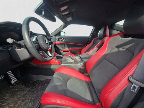 Used 2024 Nissan Z Performance w/ Floor Mat Package image 9