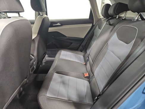 New 2025 Volkswagen Taos S image 23