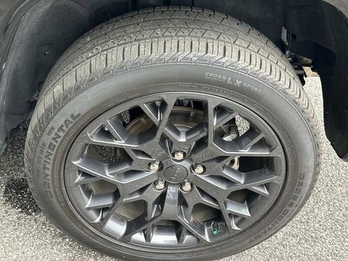 Used 2025 Jeep Grand Cherokee Summit image 18